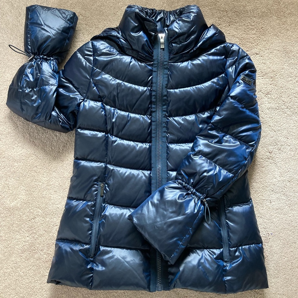 Donna Karan New York Puffer Jacket